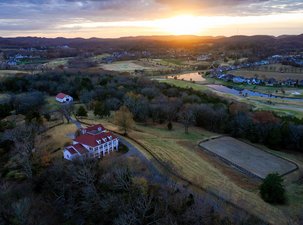 Equestrian Property in College Grove